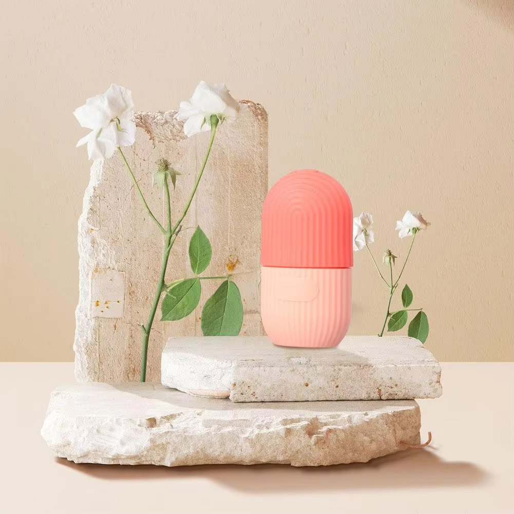 Ice Roller Face Massager with Cleansing Lattice